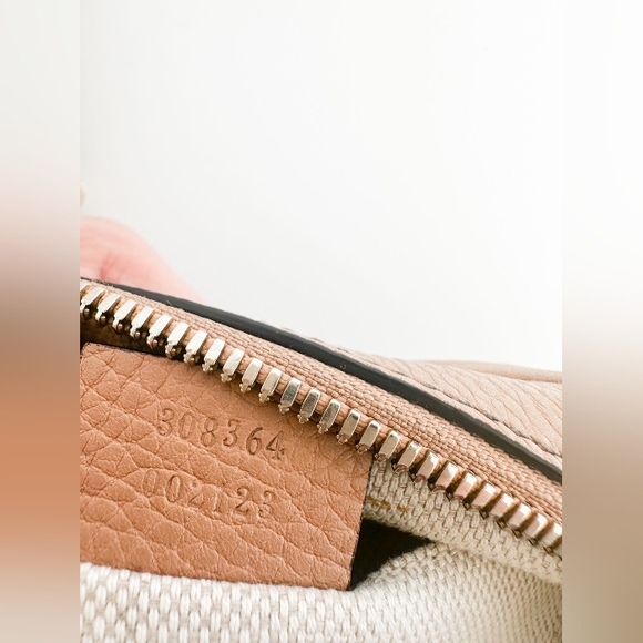 Pre-Loved Gucci Soho Bag - Picture 11 of 16